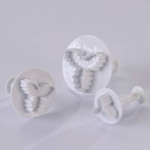 Frunze Ilex 3 Petals - Plastic Cutters with Extractor Ø 2, 3 and 4 cm, Set of 3 pcs - Img 2