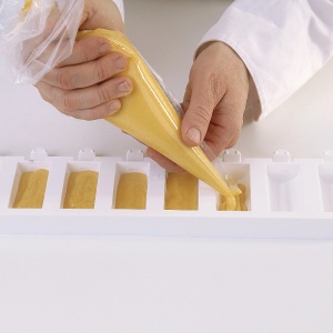Mini Chic Silicone Ice Cream Mould, 2 moulds x 8 cav. 6.9 x 3.8 x H 1.8 cm, 38 ml, 100 sticks - Img 6