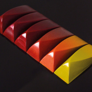 Polycarbonate mould Slope 20 Chocolate Pralines, 6 x 2 x H 1.7 cm, 11 gr - Img 2