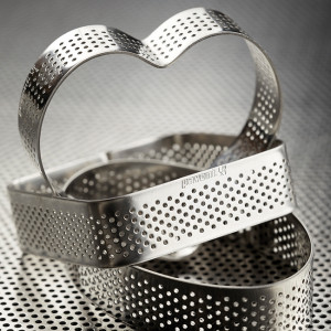 Силиконова форма Gianluca Fusto Tart Barrel and Cameo Single Serving Cake Tin, 9 кухини - Img 4