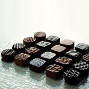 Decor Relief Chocolate, Praline - Set of 32 Plastic Sheets 40x25 cm, 4 designs - Img 1