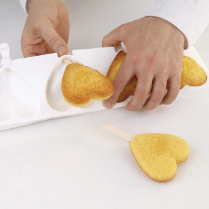 Forma Silicon Inghetata Mini Heart GEL03M, 3 cavitati x 6.7 x 5.5 x H 1.8 cm, 45 ml, 50 bastonase - Img 4
