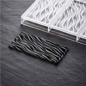 Csokoládétáblák 15,4 x 7,7 x H 1,1 cm - Polikarbonát forma Fluid Vallée, 3 üreggel - Img 3