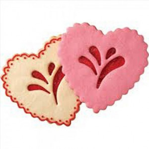 Festooned Heart - Stainless Steel Cutter with Product Centre, Ø 13 x H 3.5 cm - Img 2