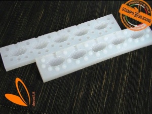 Mulaj Silicon Conuri de Brad 3D, 4.3 x 2.3 cm, 5 Subiecte - Img 2