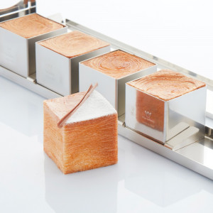 Rozsdamentes acél sütőforma New York Roll Cub, 6 x 6 x H 6 cm, térfogat 220 ml - 5 db-os készlet