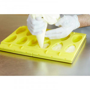 Set Tava si 4 Matrite Silicon Inghetata pe bat Malibu, 12 cavitati, 85 ml - Img 3