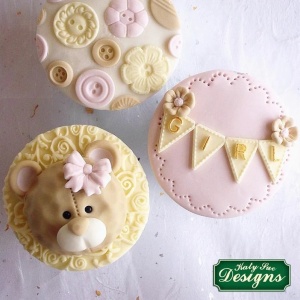 Silicone Alphabet mould on pennants 2.3 x 2 cm - Img 4