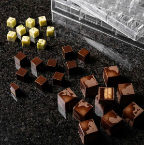 Формичка от поликарбонат R.Morato Range 45 Praline Шоколадови пралини Квадрат, 1,7 × 1,7 × H 1,7 cm, 5 ml - Img 2