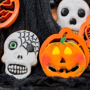 Decupatoare Plastic Halloween 6 Modele, 3 - 4 x H 2.2 cm, 60 buc - Img 4