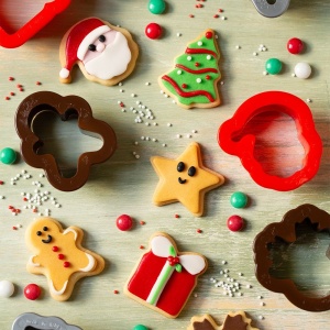 Plastic Christmas Cutters - Star and Fir Tree Ø 7 - 8 x H 2.2 cm, 2 pcs + 4 Sand Sands - Img 5