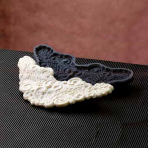 Silicone lace mould 15.4 x 5 cm - Img 1
