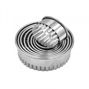 Scalloped Oval - Stainless Steel Cutters Ø 3.4 - 11.7 x H 2 cm, Box 9 pcs - Img 2