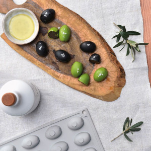 Silicon Gourmand Olive Gourmand mould 3.2 x 2.2 x H 1.8 cm, 30 cavities - Img 1