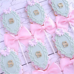 Silicone Mould Oval Frame with Hearts, 10.7 x 6.6 cm - Img 2