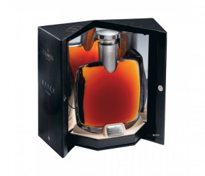 Camus Extra Elegance Giftbox, 40%, 0.7L+0.05L - Img 2