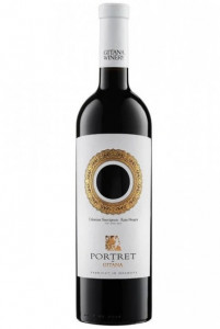 Gitana Portret de Gitana Cabernet Sauvignon & Rară Neagră sec