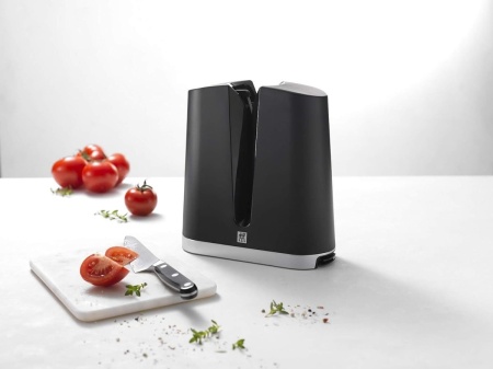 Oštrač za noževe Zwilling V Edge 32605000 crni
