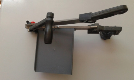 sečenje mesa i pečenja inox makazama
