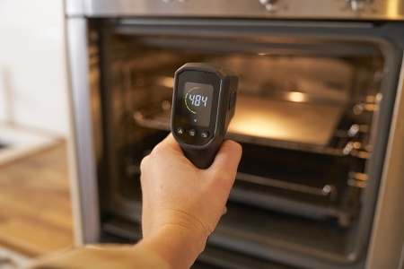 infracrveni digitalni termometar ooni za temperature do 500 stepeni