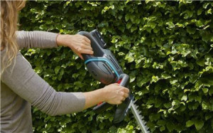Makaze za živu ogradu 50/18V P4A COMFORTCUT ACCU Gardena - Img 4