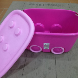 Kutija za igračke sa točkićima i poklopcem Pink