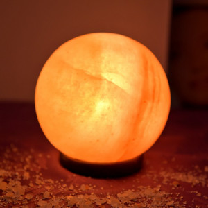 Lampa od himalajske soli LOPTA