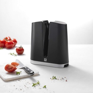 Oštrač za noževe Zwilling V Edge 32605000 crni