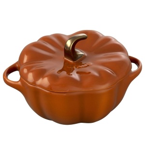 STAUB ovalna gusana posuda Pumpkin Cocotte 24cm - boja cimeta