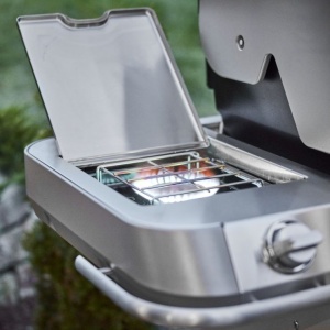 Plinski rostilj Weber Summit FS38X Smart sa ugradjenim kuvalom