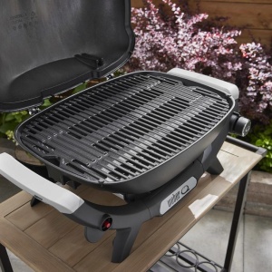 Plinski roštilj za dvoriste Q2100N Premium Weber black