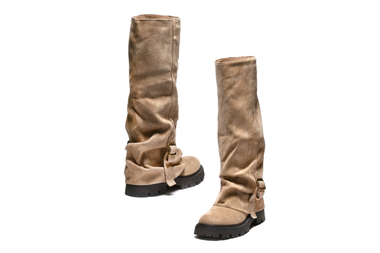 LX562581TAP - Ženske visoke bež čizme sa nitnama – Trend Icon