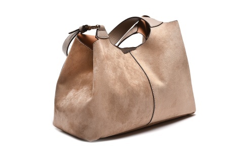 T012630TAP – Taupe velur ceger torba sa metalnim ukrasom - Img 2
