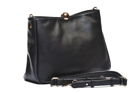 T012620BLK – Crna mala city torba sa dekorativnim metalnim detaljem - Img 2