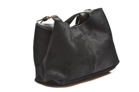 T012630BLK – Crna velur ceger torba sa metalnim ukrasom - Img 2