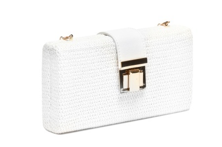 T032665WHT – Bela pletena rafija clutch torbica sa metalnim detaljem - Img 2