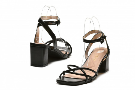 https://shop.safran.rs/catalog/sandale-8