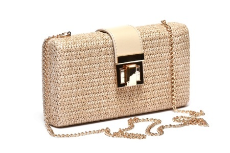 T032665BEI – Bež pletena rafija clutch torbica sa metalnim detaljem - Img 2
