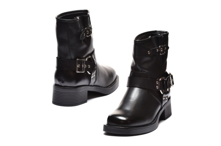 https://shop.safran.rs/catalog/cizme-51