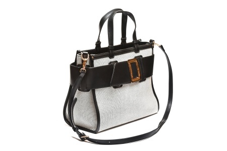 T012634BLK – Crna elegantna torba kockaste forme sa ukrasnom metalnom šnalom - Img 2