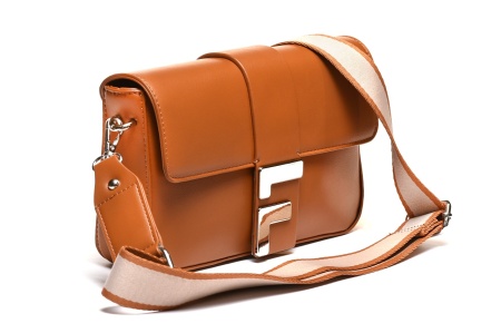 https://shop.safran.rs/catalog/torbe-93