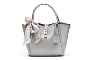 T012606BLU – Plava elegantna tote torba sa kopčom