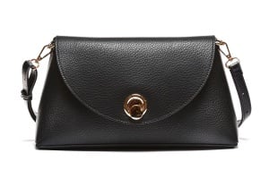 T012605BLK – Crna mini crossbody torba sa preklopom