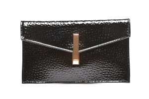 T022655BLK – Crna ženska pismo večernja torbica sa metalik teksturom i elegantnom kopčom