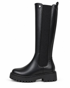 LX352644BLK - ŽENSKE ČIZME RAVNE SA MASIVNIM ĐONOM I ELEGANTNIM ŠAVOVIMA