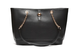 T012600BLK – Crna elegantna shopper torba sa dekorativnim lancem