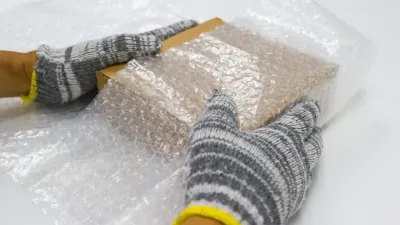 Folie cu bule: cum alegi corect (bule mici vs bule mari, grosimi, utilizări)