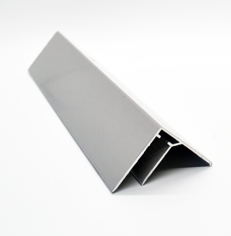 Profil din aluminiu ELOXAT tip „F” - 90' cu picurator