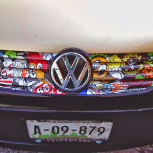 Autocolant Sticker Bomb pentru grilele din fata 80x20 cm - Img 3