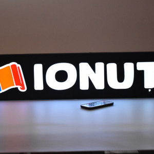 Placa led luminoasa interior camion 55x13 cm cu nume si tricolor - Img 4